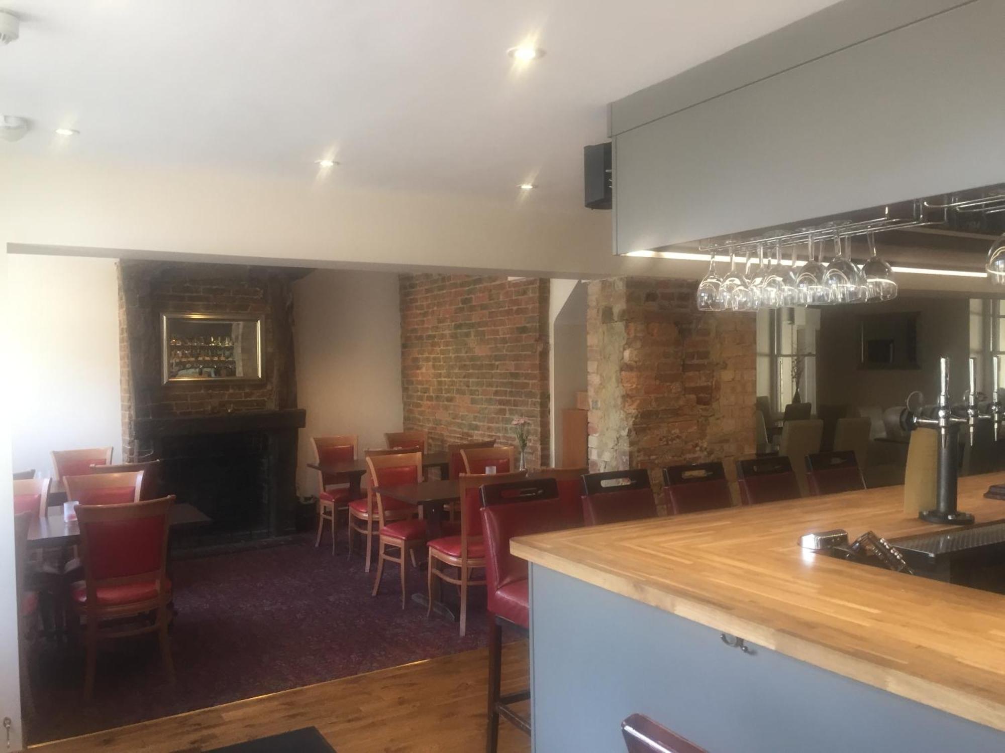 סטיינינג The Castle Inn Hotel מראה חיצוני תמונה
